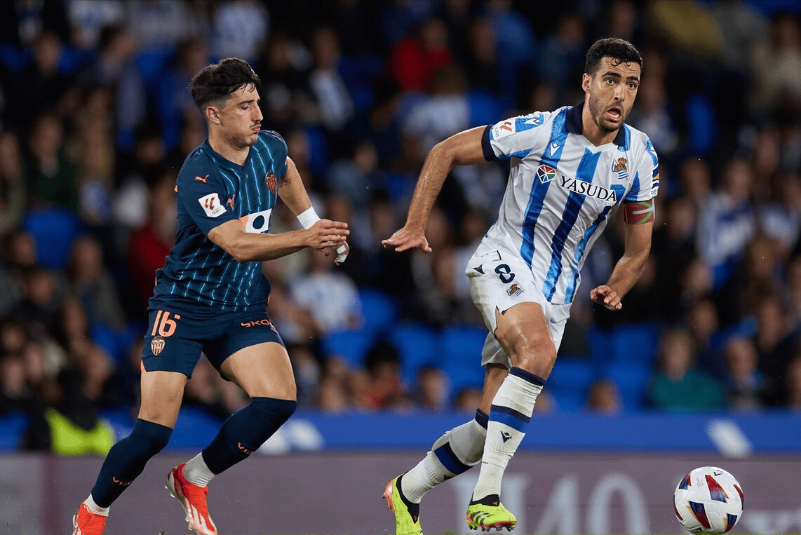 中超关键时刻走向成谜，瓦伦西亚门线救险，压力陡增，资深球员宣示担当的简单介绍