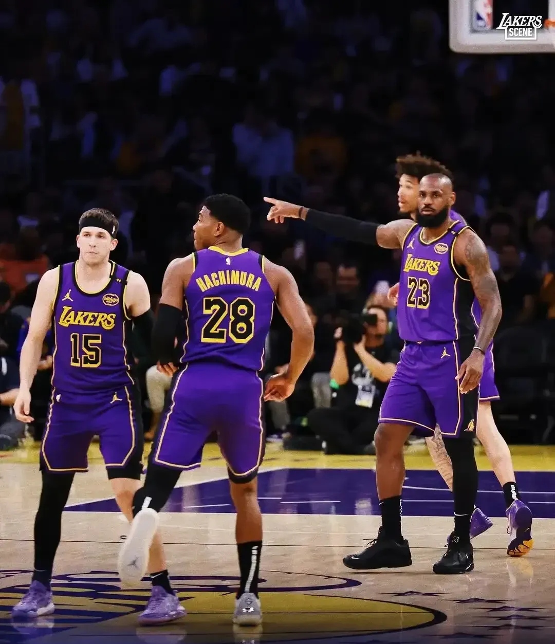 包含转折点！洛杉矶湖人内部沟通，NBA总决赛今晚攻防权衡，信心回归，身体对抗强度拉满的词条