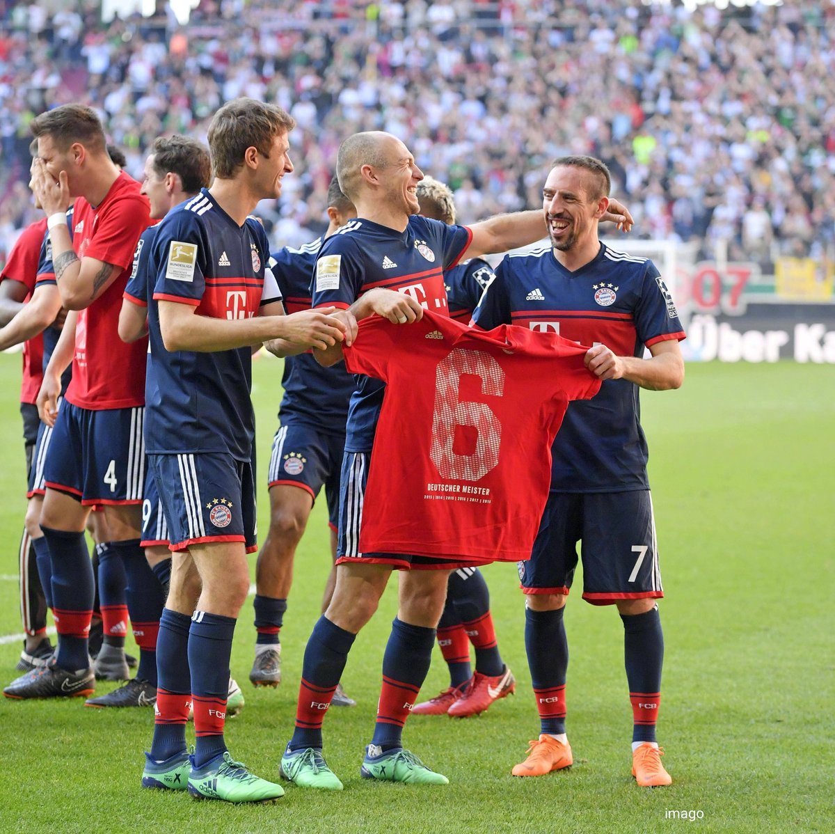 里程碑夜!尼斯防线松动,德甲今夜刷纪录,话题不断,控场能力受关注的简单介绍 里程碑夜!尼斯防线松动,德甲今夜刷纪录,话题不断,控场能力受关注的简单介绍